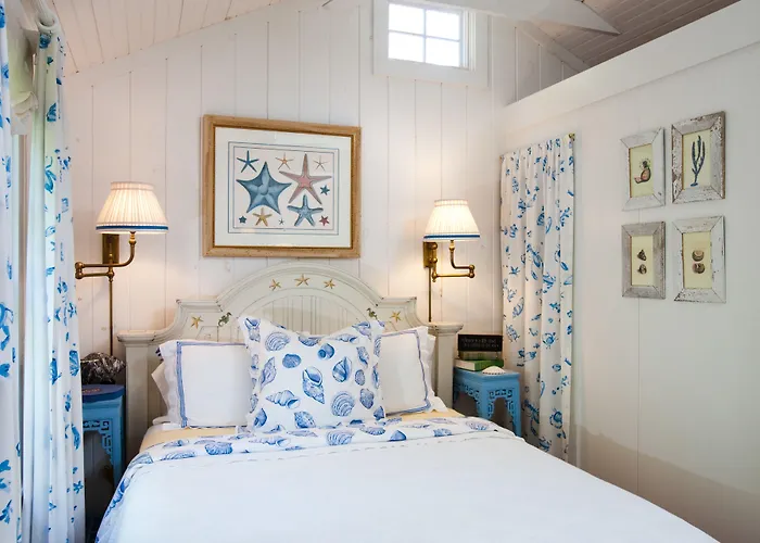 The Cottages At Cabot Cove
